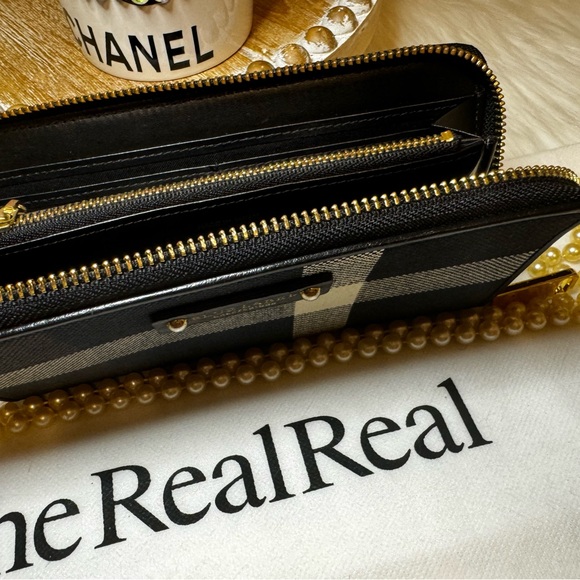 BURBERRY Blue Label Nova Check Long Wallet w/ Burberry dust bag Lk. New - Picture 6 of 9